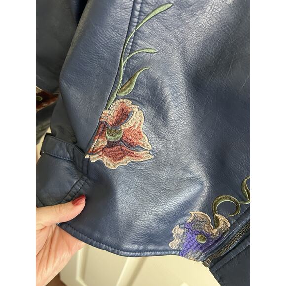 COLLEEN LOPEZ Blue Faux Leather Floral Embroidered Studded Zip Moto Jacket Sz XL - Picture 5 of 14
